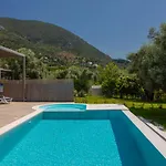 Averto With Private Pool * Nydri (Lefkada)
