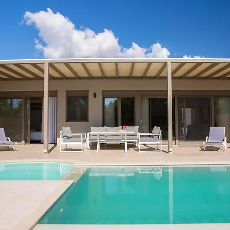 Villa Luxury Averto With Private Pool