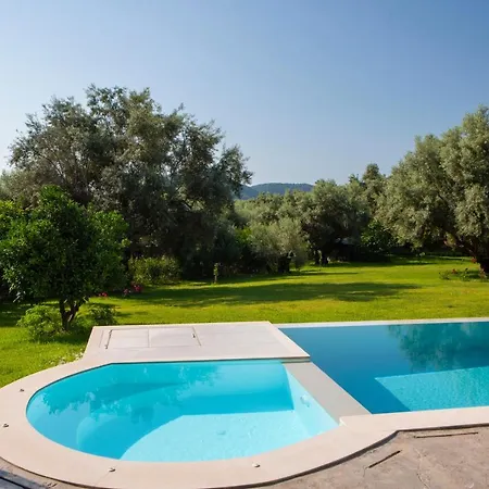Villa Luxury Averto With Private Pool