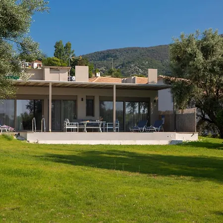 Luxury Averto With Private Pool Villa