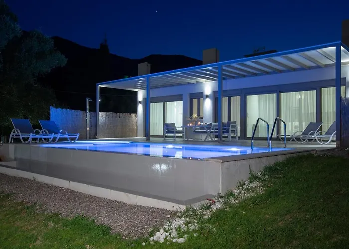 Averto With Private Pool Villa Nydri (Lefkada)